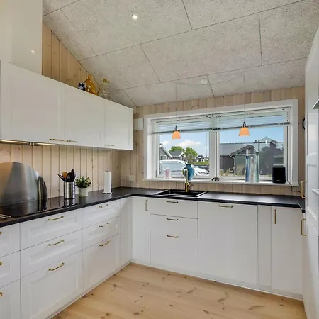 4 Bedroom Stunning In * Haderslev