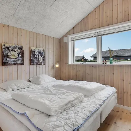 Casa de Férias 4 Bedroom Stunning In *